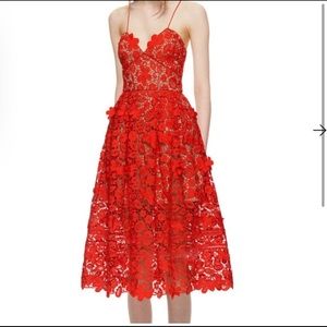 Self Portrait Azalea lace dress in red size 6